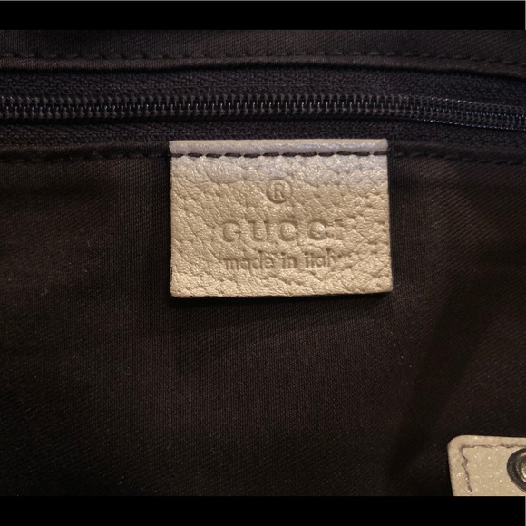 Gucci Handbag - Picture 3 of 3